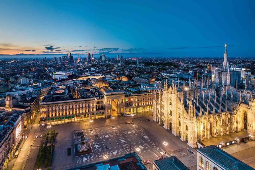 Moscova - Garibaldi Lusso, Sauna E Idromassaggio มิลาน ภายนอก รูปภาพ