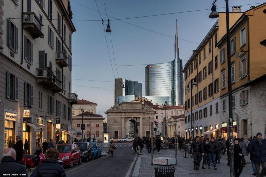 Moscova - Garibaldi Lusso, Sauna E Idromassaggio มิลาน ภายนอก รูปภาพ